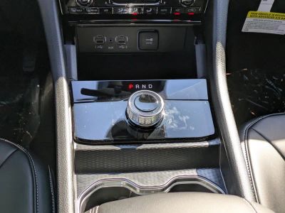 2025 Jeep Grand Cherokee — photo 17 view
