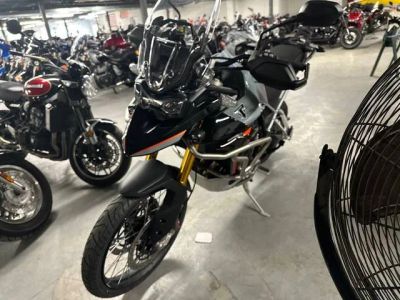 2026 Triumph TIGER 900 Rally — front three-quarter view