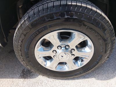 2024 Ram 2500 — photo 10 view