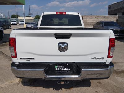 2024 Ram 2500 — photo 11 view