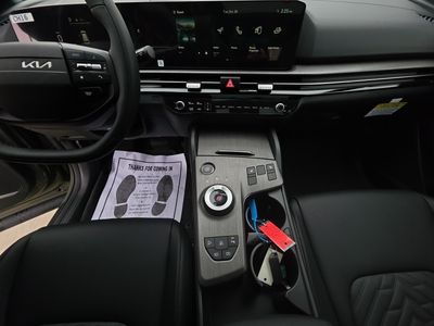 2026 Kia Sportage Plug-In Hybrid - Photo 12