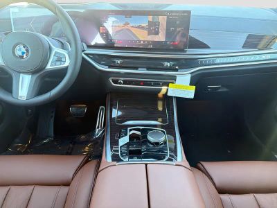 2026 BMW X5 — photo 19 view