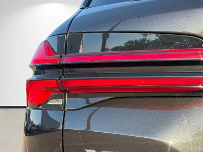 2026 BMW X5 — photo 10 view