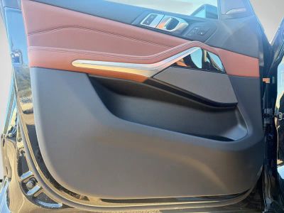 2026 BMW X5 — photo 22 view