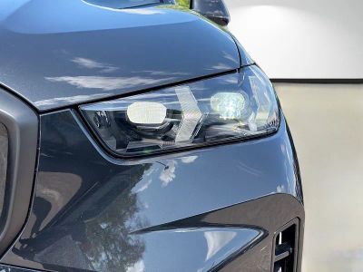 2026 BMW X5 — photo 9 view