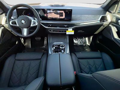 2026 BMW X5 — photo 16 view
