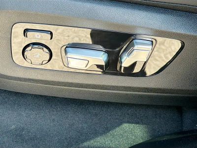 2026 BMW X5 — photo 25 view