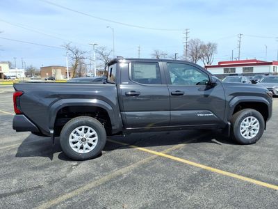 2026 Toyota Tacoma - Photo 8