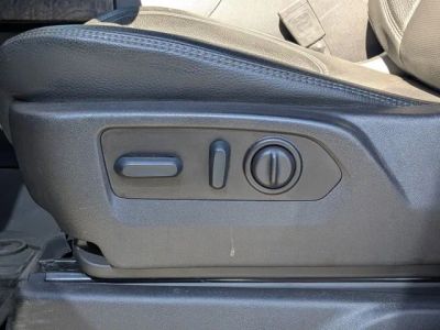 2022 GMC Sierra 3500HD — photo 18 view
