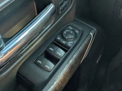 2022 GMC Sierra 3500HD — photo 19 view