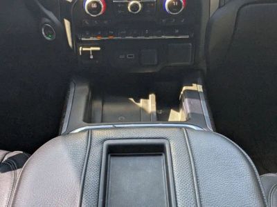 2022 GMC Sierra 3500HD — photo 17 view