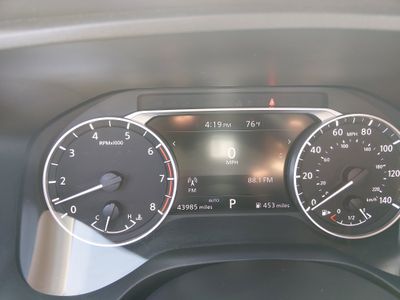 2024 Nissan Rogue — photo 14 view