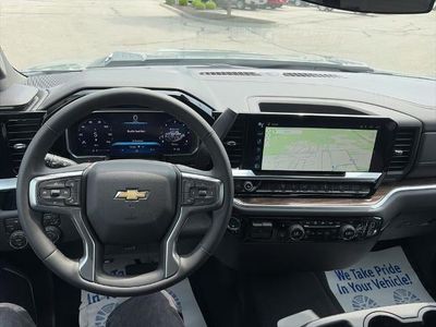 2026 Chevrolet Silverado 2500 HD — photo 17 view