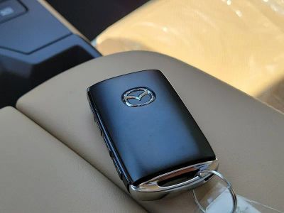 2026 Mazda CX-5 — photo 33 view