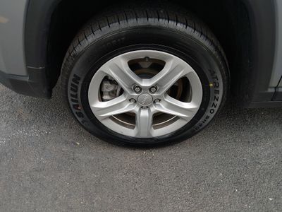 2024 Jeep Compass — photo 10 view
