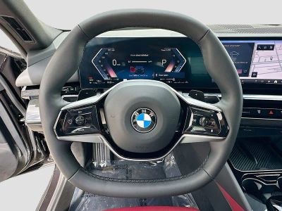 2026 BMW 5 Series — photo 10 view