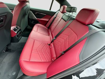 2026 BMW 5 Series — photo 23 view