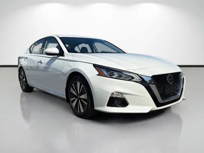 2021 Nissan Altima — photo 7 view