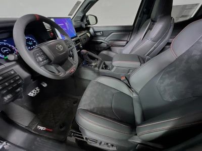 2026 Toyota Tacoma Hybrid — photo 11 view
