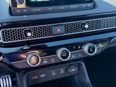 2026 Honda Civic Hatchback — photo 14 view