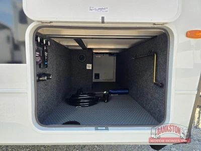 2026 Model I 294 - Photo 3