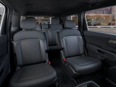 2027 Kia Telluride — photo 16 view