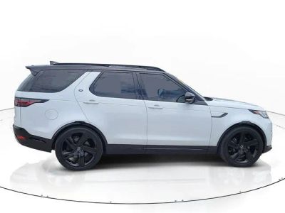 2023 Land Rover Discovery — interior view