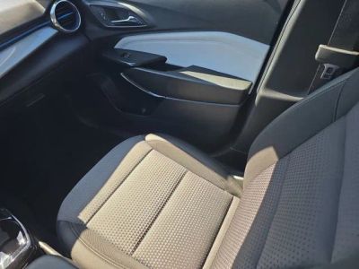2025 Chevrolet Trax — photo 15 view