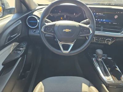 2025 Chevrolet Trax — photo 13 view