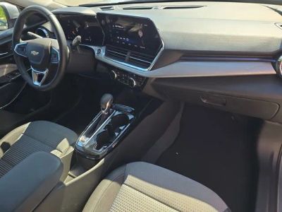 2025 Chevrolet Trax — photo 11 view