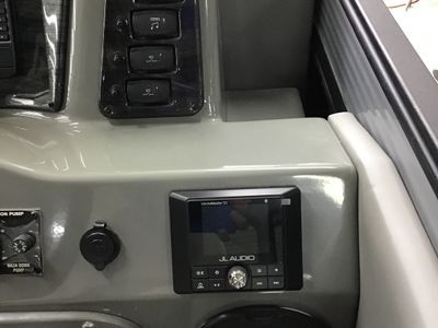 2023 QWEST 822 E DS BAR LTZ TT2 - Photo 37