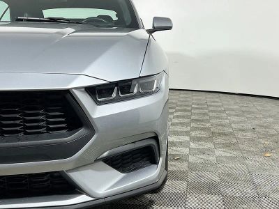 2024 Ford Mustang — photo 9 view