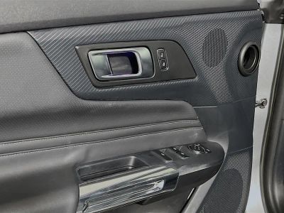 2024 Ford Mustang — photo 14 view