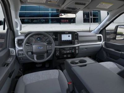 2026 Ford F-250SD — photo 9 view