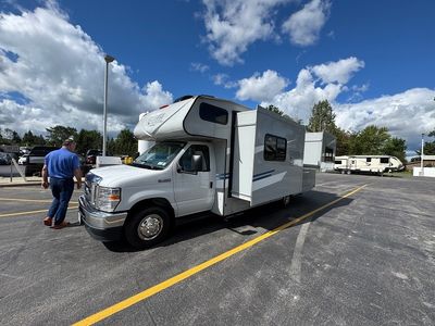 2023 Coachmen RV Cross Trail XL - Photo 2