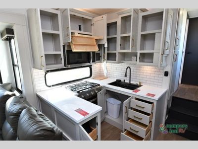 2026 Grand Design Influence - Photo 31