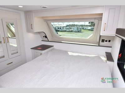 2026 Grand Design Influence - Photo 23
