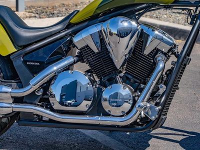 2025 Honda Fury - Photo 11