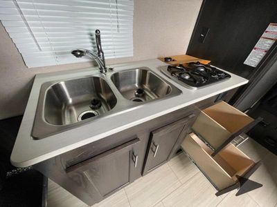 2018 Forest River RV XLR Hyper Lite - Photo 17