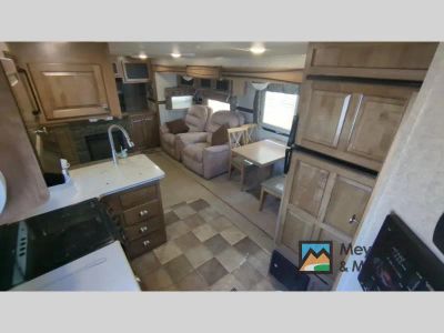 2017 Forest River RV Flagstaff Classic Super Lite - Photo 6