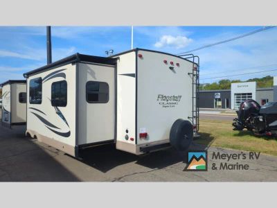2017 Forest River RV Flagstaff Classic Super Lite - Photo 5