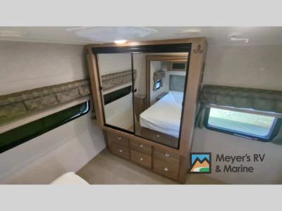 2017 Forest River RV Flagstaff Classic Super Lite - Photo 16