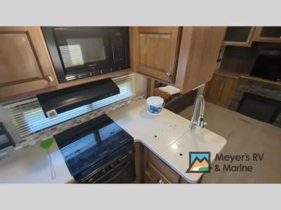2017 Forest River RV Flagstaff Classic Super Lite - Photo 7
