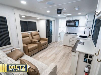 2026 Brinkley Model I - Photo 7