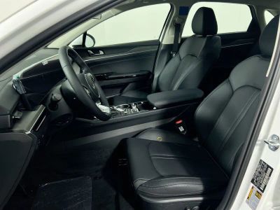 2026 Kia K5 — photo 12 view