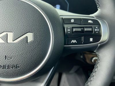 2026 Kia K5 — photo 17 view