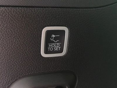 2026 Jeep Grand Wagoneer — photo 14 view