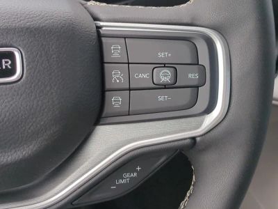 2026 Jeep Grand Wagoneer — photo 29 view