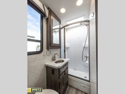 2024 Entegra Coach Odyssey SE - Photo 26