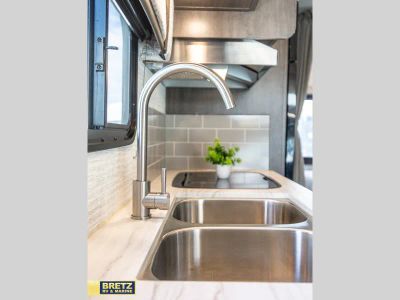 2024 Entegra Coach Odyssey SE - Photo 21